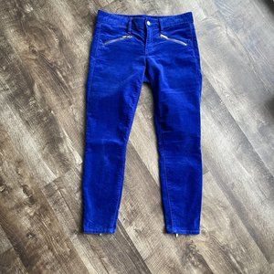 Gap Blue velvet skinny pants in size 28r.